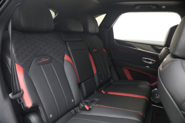 New 2026 Bentley Bentayga Speed V8 for sale $334,815 at Alfa Romeo of Westport in Westport CT 06880 27