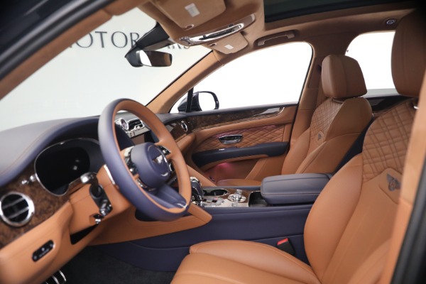New 2026 Bentley Bentayga Azure V8 for sale $291,615 at Alfa Romeo of Westport in Westport CT 06880 16