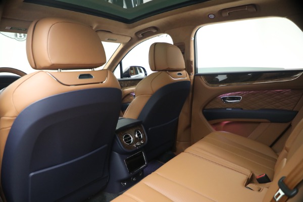 New 2026 Bentley Bentayga Azure V8 for sale $291,615 at Alfa Romeo of Westport in Westport CT 06880 18