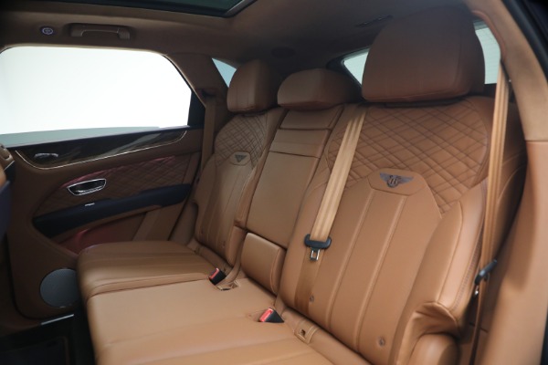 New 2026 Bentley Bentayga Azure V8 for sale $291,615 at Alfa Romeo of Westport in Westport CT 06880 20