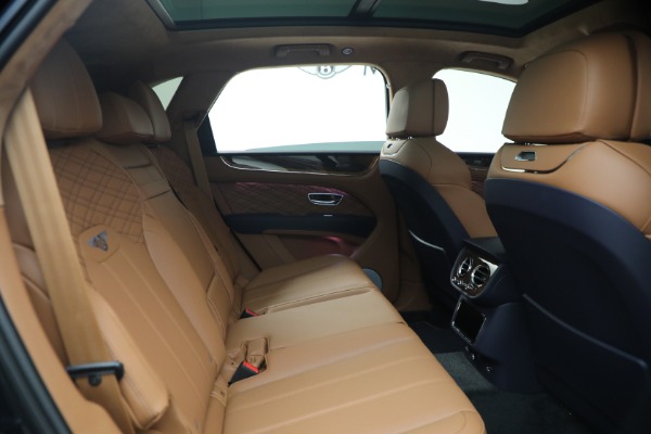 New 2026 Bentley Bentayga Azure V8 for sale $291,615 at Alfa Romeo of Westport in Westport CT 06880 26