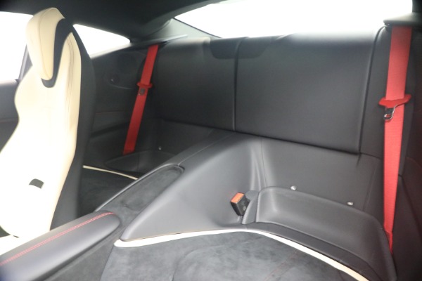 Used 2022 Ferrari Roma for sale $209,900 at Alfa Romeo of Westport in Westport CT 06880 18