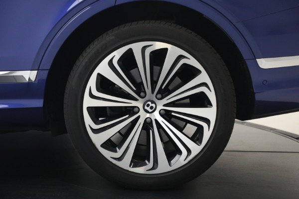 Used 2022 Bentley Bentayga V8 for sale $129,900 at Alfa Romeo of Westport in Westport CT 06880 15