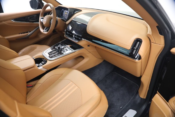 Used 2026 Aston Martin DBX 707 for sale $259,900 at Alfa Romeo of Westport in Westport CT 06880 17
