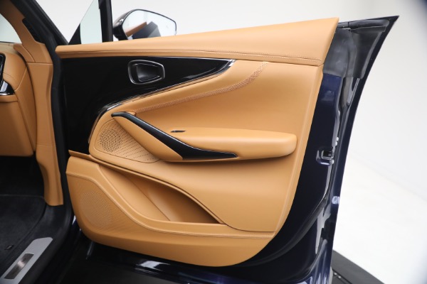 Used 2026 Aston Martin DBX 707 for sale $259,900 at Alfa Romeo of Westport in Westport CT 06880 28