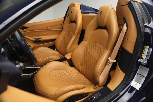 Used 2017 Ferrari 488 Spider for sale Call for price at Alfa Romeo of Westport in Westport CT 06880 14