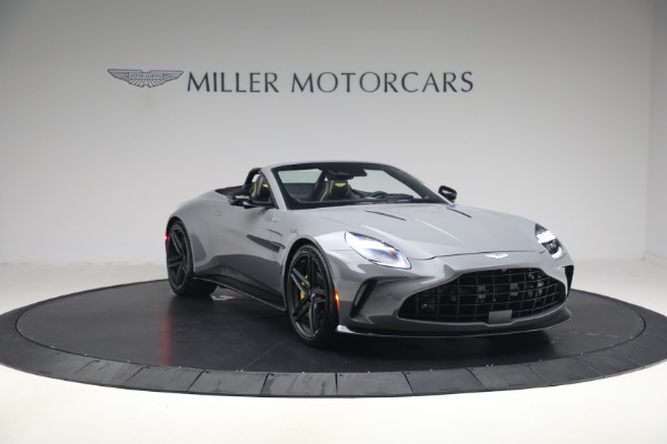 New 2026 Aston Martin Vantage Roadster for sale $263,400 at Alfa Romeo of Westport in Westport CT 06880 11