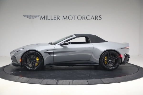 New 2026 Aston Martin Vantage Roadster for sale $263,400 at Alfa Romeo of Westport in Westport CT 06880 15
