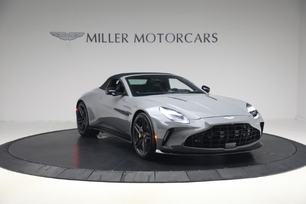 New 2026 Aston Martin Vantage Roadster for sale $263,400 at Alfa Romeo of Westport in Westport CT 06880 23