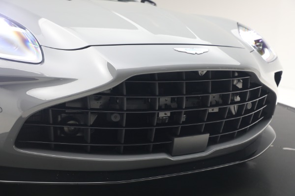 New 2026 Aston Martin Vantage Roadster for sale $263,400 at Alfa Romeo of Westport in Westport CT 06880 26