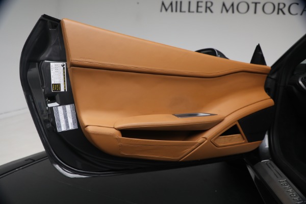 Used 2012 Ferrari 458 Italia for sale Call for price at Alfa Romeo of Westport in Westport CT 06880 24