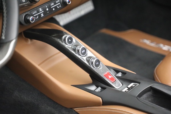 Used 2021 Ferrari 812 GTS for sale $1,039,900 at Alfa Romeo of Westport in Westport CT 06880 21