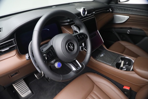 New 2026 Maserati Grecale Modena V6 for sale Call for price at Alfa Romeo of Westport in Westport CT 06880 15