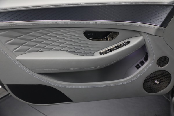 New 2026 Bentley Continental GTC Azure for sale $398,900 at Alfa Romeo of Westport in Westport CT 06880 22