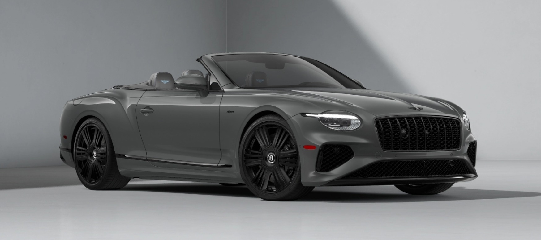 New 2026 Bentley Continental GTC Azure for sale $409,900 at Alfa Romeo of Westport in Westport CT 06880 1