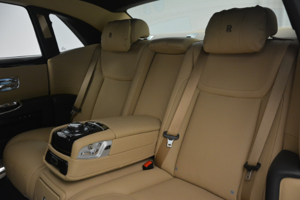 Used 2016 Rolls-Royce Ghost for sale Sold at Alfa Romeo of Westport in Westport CT 06880 27