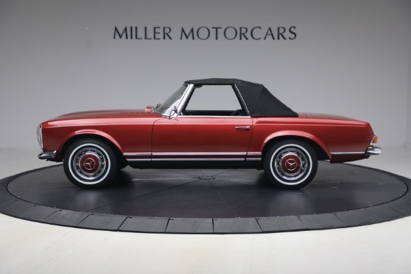 Used 1968 Mercedes-Benz 280SL for sale $229,900 at Alfa Romeo of Westport in Westport CT 06880 24