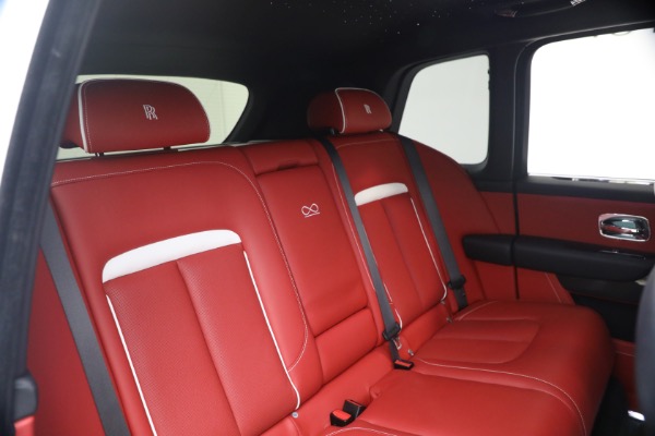 Used 2021 Rolls-Royce Black Badge Cullinan for sale $289,900 at Alfa Romeo of Westport in Westport CT 06880 24