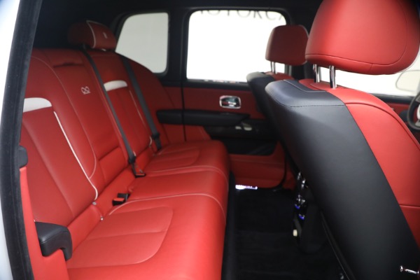 Used 2021 Rolls-Royce Black Badge Cullinan for sale $289,900 at Alfa Romeo of Westport in Westport CT 06880 25