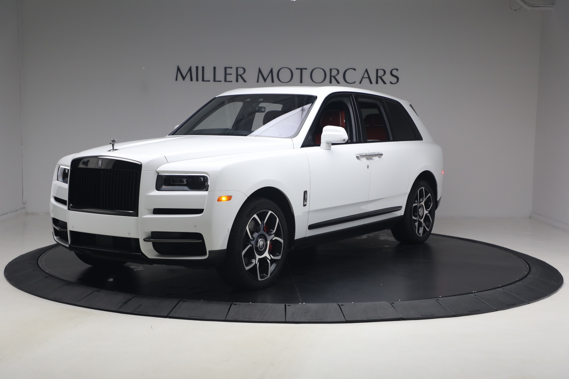 Used 2021 Rolls-Royce Black Badge Cullinan for sale $289,900 at Alfa Romeo of Westport in Westport CT 06880 1
