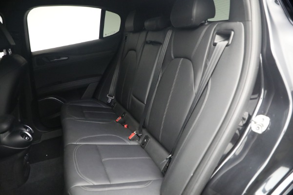 Used 2022 Alfa Romeo Stelvio TI for sale $27,900 at Alfa Romeo of Westport in Westport CT 06880 19