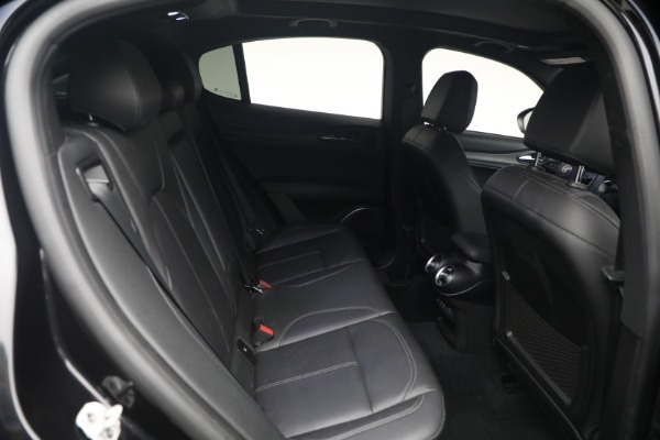 Used 2022 Alfa Romeo Stelvio TI for sale $27,900 at Alfa Romeo of Westport in Westport CT 06880 20