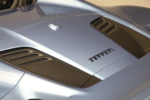Used 2021 Ferrari F8 Spider for sale $449,900 at Alfa Romeo of Westport in Westport CT 06880 27