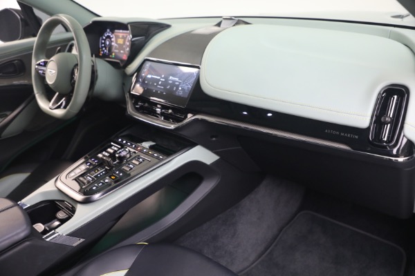 Used 2025 Aston Martin DBX 707 for sale $209,900 at Alfa Romeo of Westport in Westport CT 06880 17