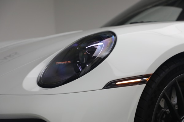 Used 2022 Porsche 911 Turbo S for sale $242,900 at Alfa Romeo of Westport in Westport CT 06880 23