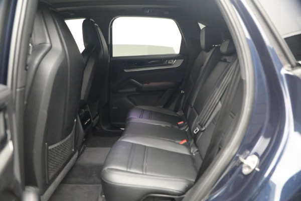 Used 2024 Porsche Cayenne S for sale $79,900 at Alfa Romeo of Westport in Westport CT 06880 15