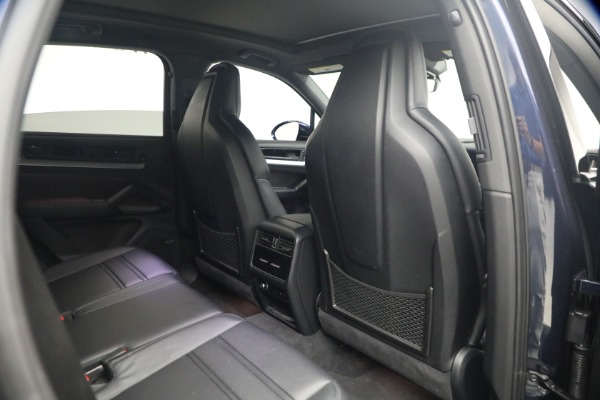 Used 2024 Porsche Cayenne S for sale $79,900 at Alfa Romeo of Westport in Westport CT 06880 23