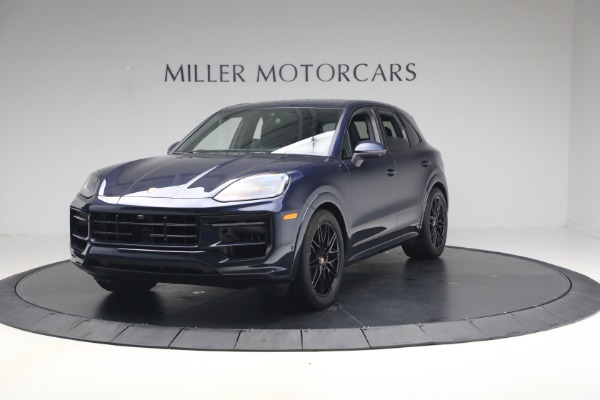 Used 2024 Porsche Cayenne S for sale $79,900 at Alfa Romeo of Westport in Westport CT 06880 1
