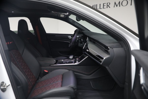 Used 2025 Audi RS 6 Avant 4.0T quattro Avant GT for sale $219,900 at Alfa Romeo of Westport in Westport CT 06880 19