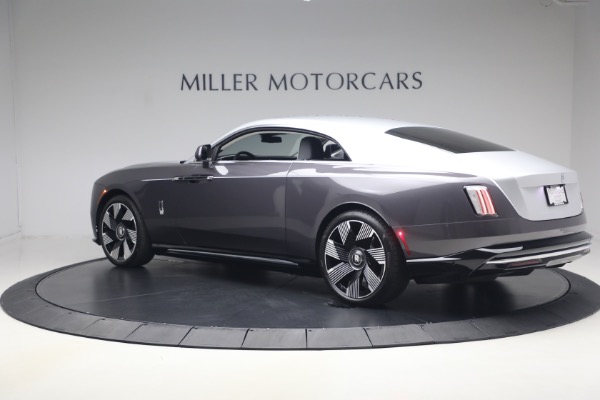 Used 2024 Rolls-Royce Spectre for sale $399,900 at Alfa Romeo of Westport in Westport CT 06880 13