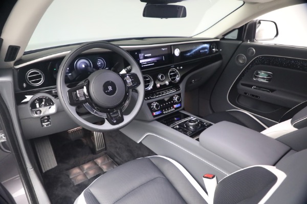 Used 2024 Rolls-Royce Spectre for sale $399,900 at Alfa Romeo of Westport in Westport CT 06880 17