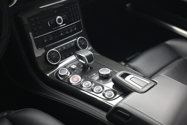 Used 2012 Mercedes-Benz SLS AMG for sale $139,900 at Alfa Romeo of Westport in Westport CT 06880 20