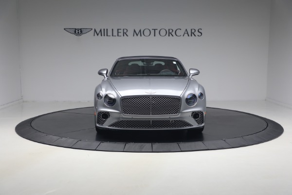 Used 2022 Bentley Continental GTC V8 for sale $219,900 at Alfa Romeo of Westport in Westport CT 06880 13