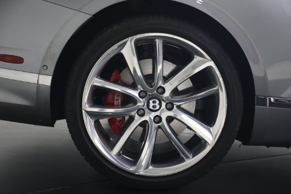 Used 2022 Bentley Continental GTC V8 for sale $219,900 at Alfa Romeo of Westport in Westport CT 06880 27