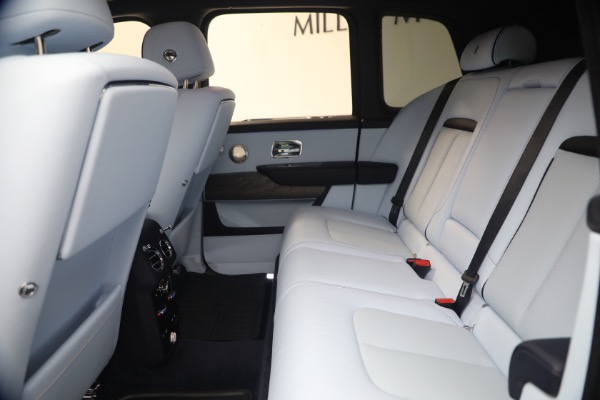 Used 2025 Rolls-Royce Cullinan for sale $419,900 at Alfa Romeo of Westport in Westport CT 06880 21