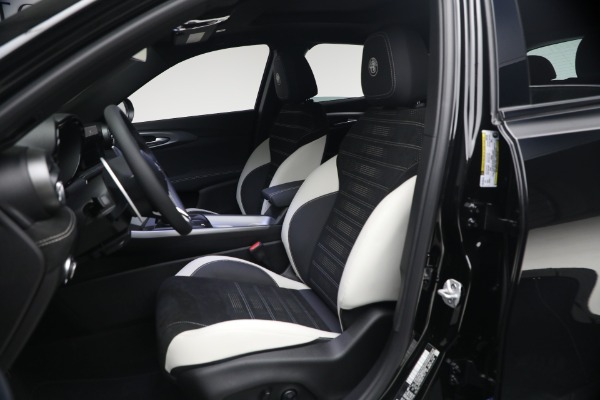 New 2026 Alfa Romeo Tonale Sport Speciale for sale $49,790 at Alfa Romeo of Westport in Westport CT 06880 15