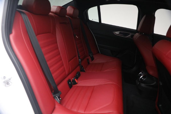 New 2026 Alfa Romeo Giulia Veloce for sale $55,870 at Alfa Romeo of Westport in Westport CT 06880 18