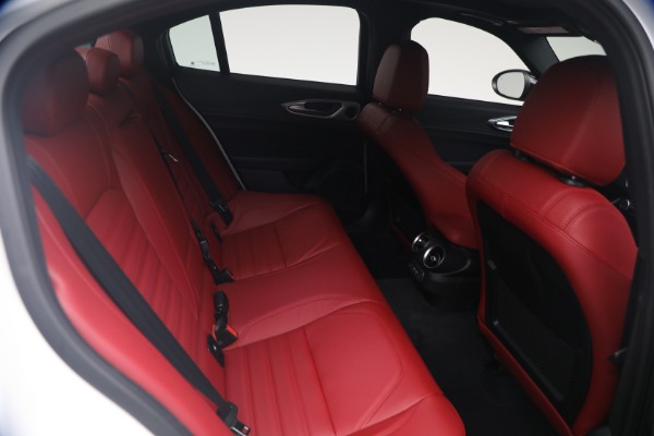 New 2026 Alfa Romeo Giulia Veloce for sale $55,870 at Alfa Romeo of Westport in Westport CT 06880 20