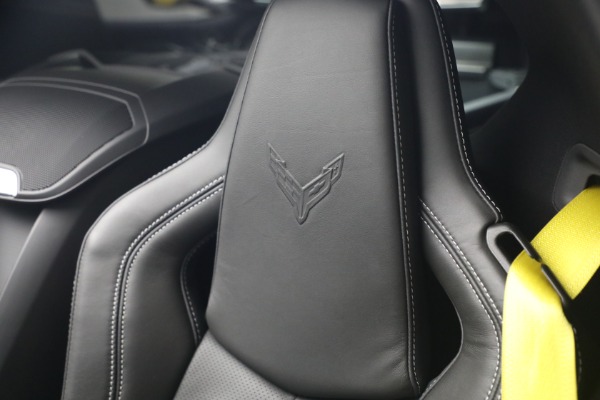 Used 2025 Chevrolet Corvette Stingray for sale $63,900 at Alfa Romeo of Westport in Westport CT 06880 19