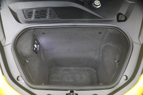 Used 2025 Chevrolet Corvette Stingray for sale $63,900 at Alfa Romeo of Westport in Westport CT 06880 21