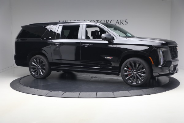 Used 2026 Cadillac Escalade-V ESV for sale $189,900 at Alfa Romeo of Westport in Westport CT 06880 10
