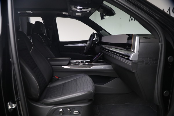 Used 2026 Cadillac Escalade-V ESV for sale $189,900 at Alfa Romeo of Westport in Westport CT 06880 21