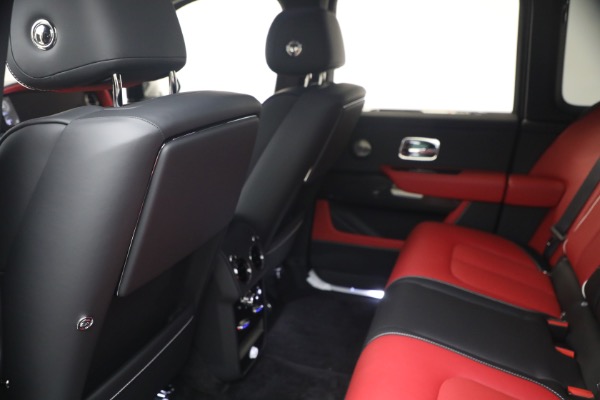 New 2027 Rolls-Royce Black Badge Cullinan for sale $569,350 at Alfa Romeo of Westport in Westport CT 06880 24
