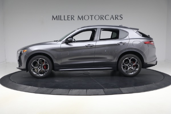 Used 2023 Alfa Romeo Stelvio Veloce for sale $34,900 at Alfa Romeo of Westport in Westport CT 06880 3