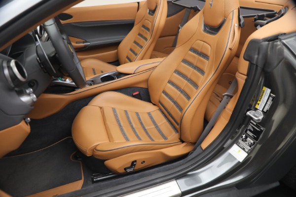Used 2022 Ferrari Portofino M for sale $289,900 at Alfa Romeo of Westport in Westport CT 06880 16