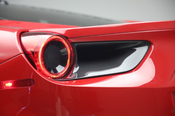 Used 2018 Ferrari 488 GTB for sale $399,900 at Alfa Romeo of Westport in Westport CT 06880 23